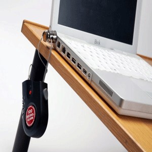 CANDADO CON ALARMA Y CABLE RETRÁCTIL